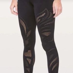 Lululemon Reveal Tight